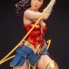 KOTOBUKIYA ArtFX Wonder Woman 1984 Wonder Woman, -Figures & Dolls Sales 37092979b7a04961962e72ff51881100.jpg