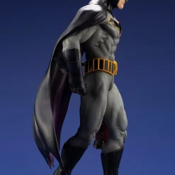 KOTOBUKIYA ArtFX Batman: Last Knight On Earth Batman, 27 KOTOBUKIYA ArtFX Batman: Last Knight On Earth Batman, -Figures & Dolls Sales 9de0b68029484da3b611bbd625105564.jpg